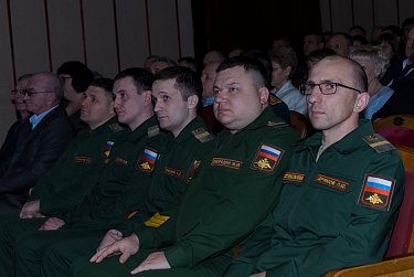 Награды сотрудникам оренбургского военного комиссариата